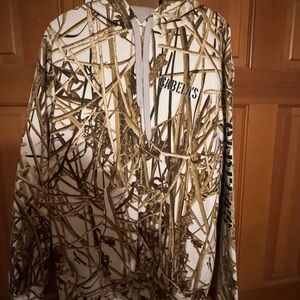 Cabela's Gray Hoodie with Yellow Tag